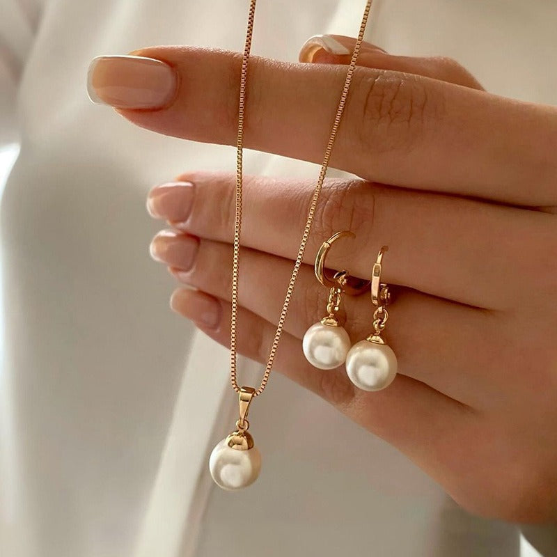 Women's Imitation Pearl Jewelry Earring Set