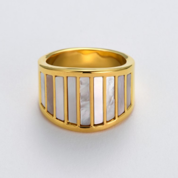 Retro White Fritillary Ring for Women's Fashion