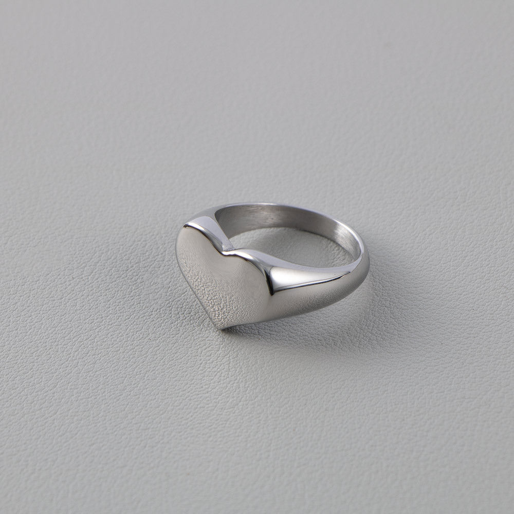 Fashion Heart-Shaped Stainless Steel Ring (SA083)